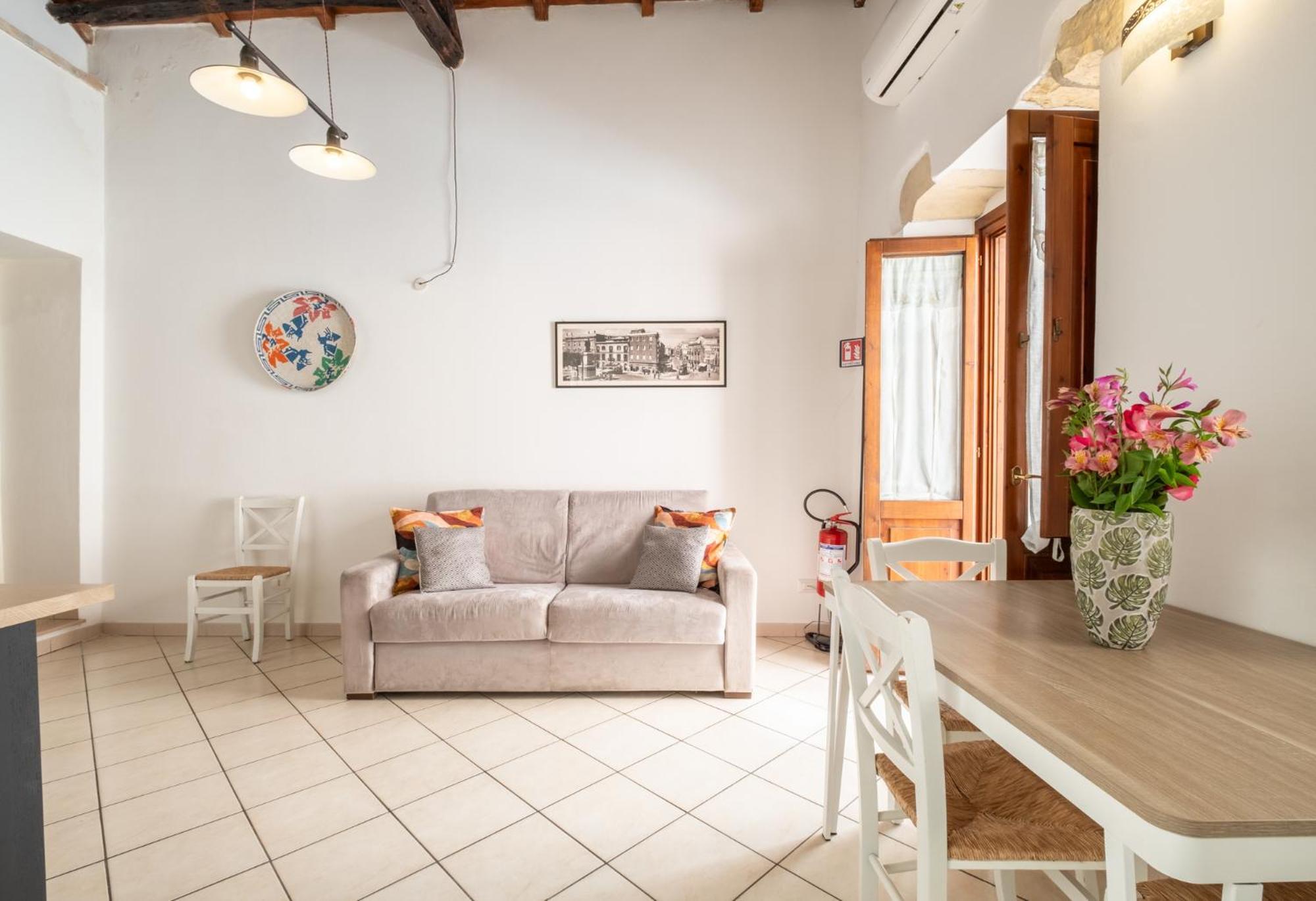 Entu E Mari - Maistu Cagliari Buitenkant foto